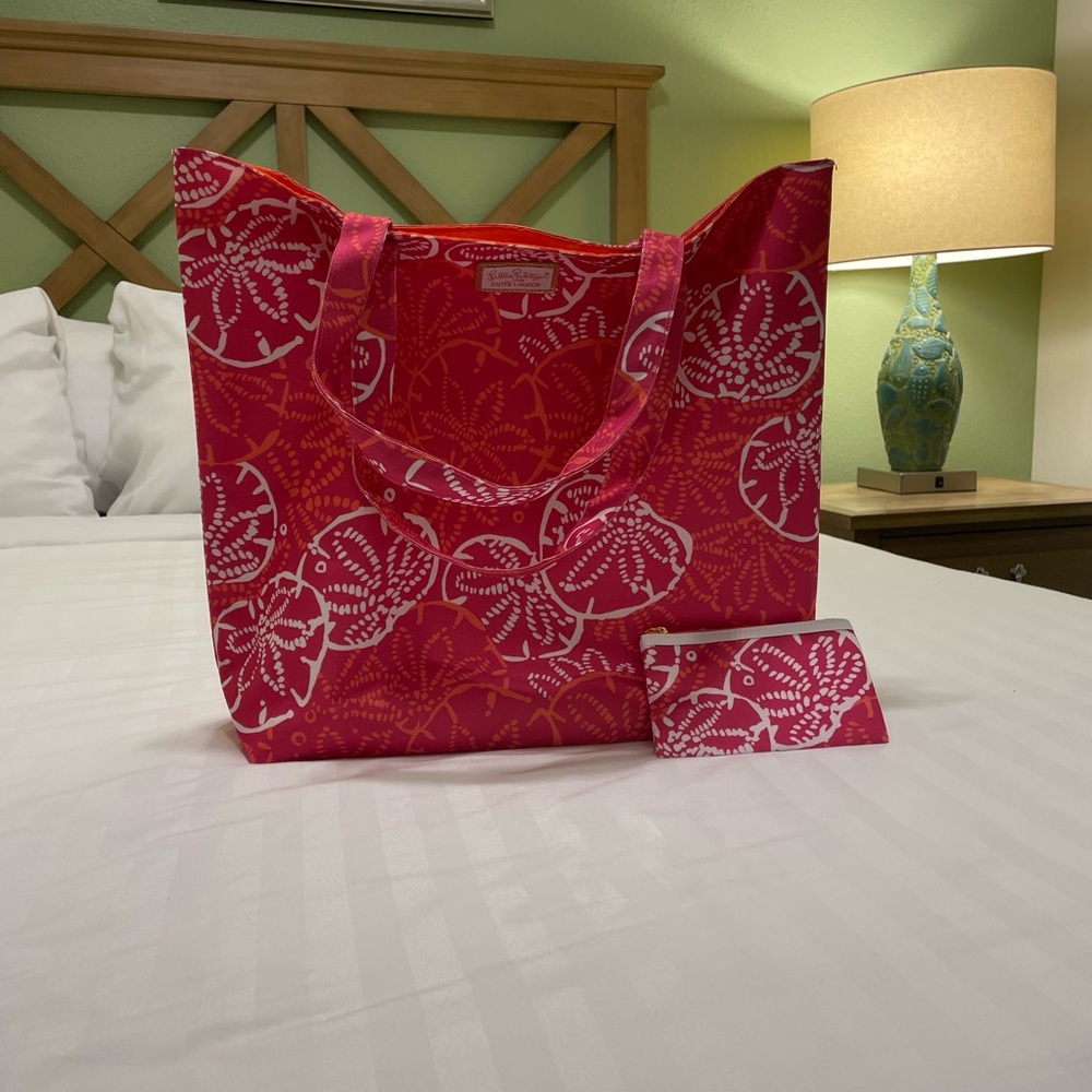 Lilly Pulitzer for Estee Lauder tote